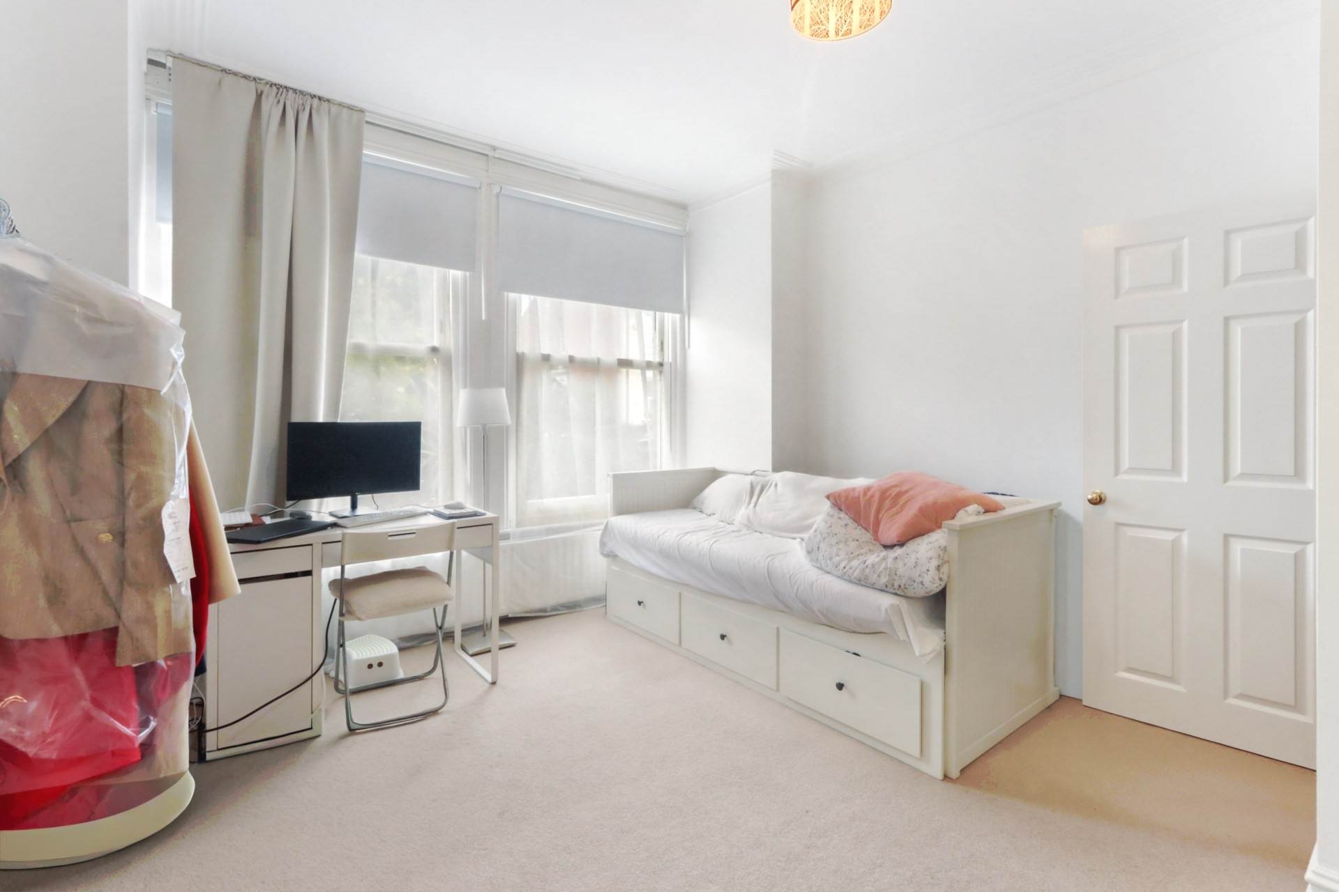 Additional Property Image 2 bedroom Flat for sale in London 4