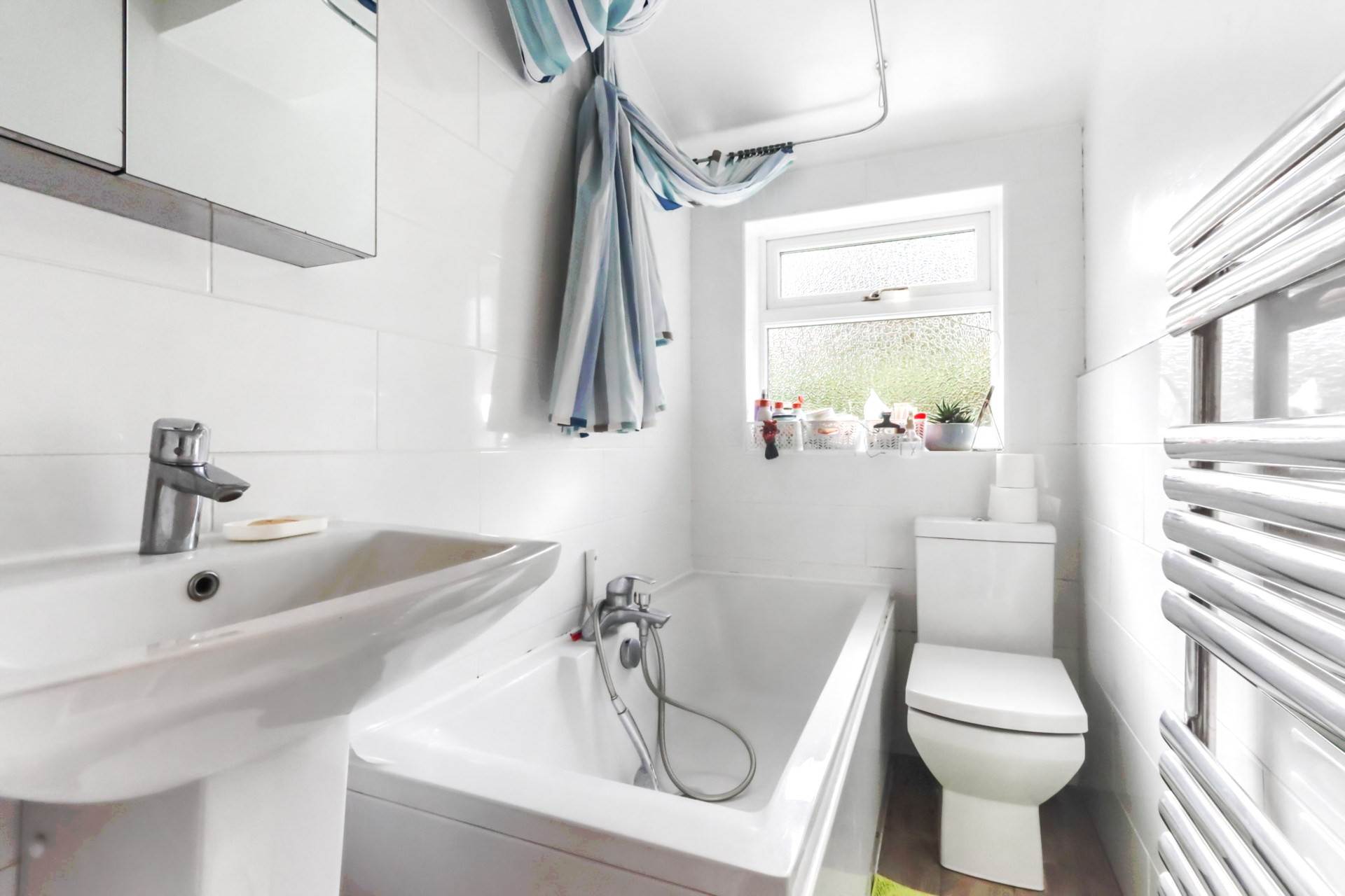 Additional Property Image 2 bedroom Flat for sale in London 6
