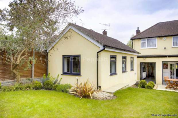 Additional Property Image 3 bedroom Semi Detached for sale in London 9