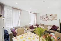 3 bedroom Apartment to rent in London