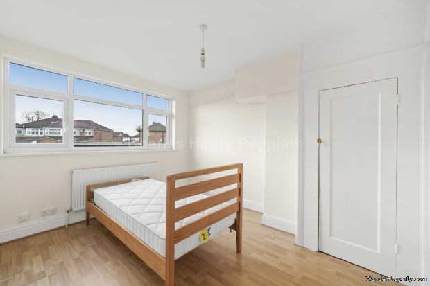 Additional Property Image 3 bedroom House for sale in Hayes 9