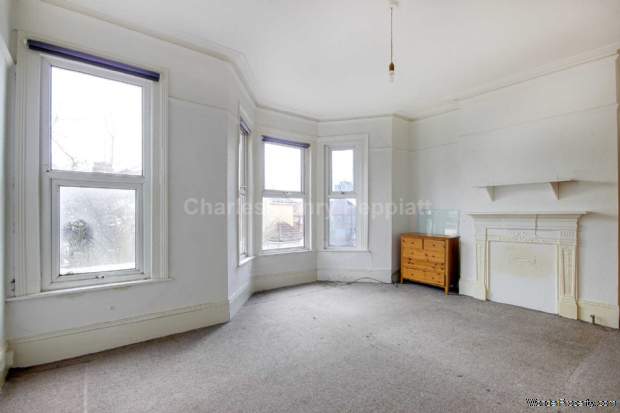 Additional Property Image 3 bedroom Terraced for sale in London 8