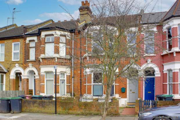 Additional Property Image 3 bedroom Terraced for sale in London 16
