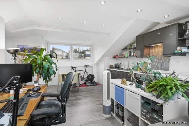 Additional Property Image 2 bedroom Apartment for sale in London 2
