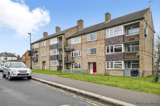 Additional Property Image 1 bedroom Apartment for sale in Enfield 2