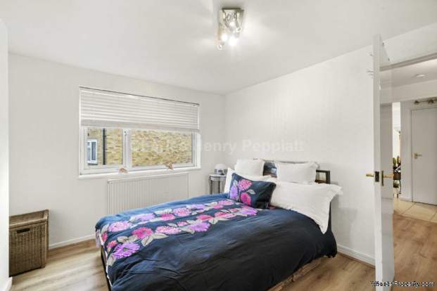 Additional Property Image 1 bedroom Apartment for sale in Enfield 9