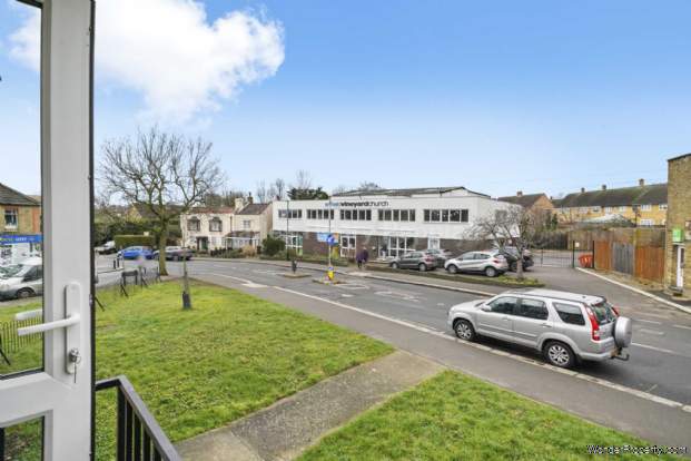 Additional Property Image 1 bedroom Apartment for sale in Enfield 16