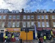 1 bedroom Apartment for sale in London
