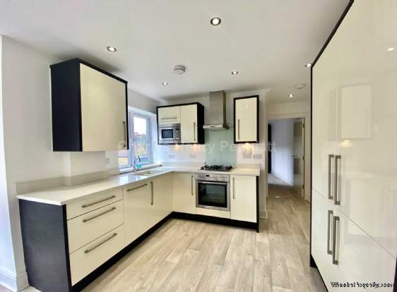 Additional Property Image 1 bedroom Apartment for sale in London 6