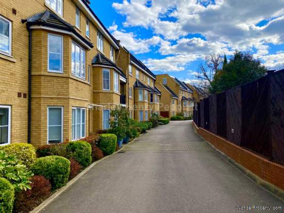 Additional Property Image 1 bedroom Apartment for sale in London 16