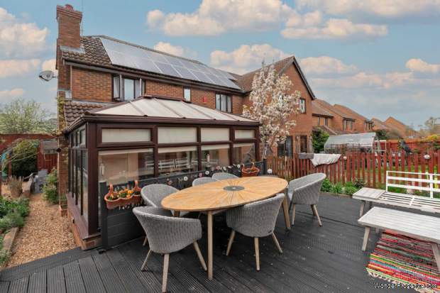 Additional Property Image 5 bedroom Detached for sale in Milton Keynes 19