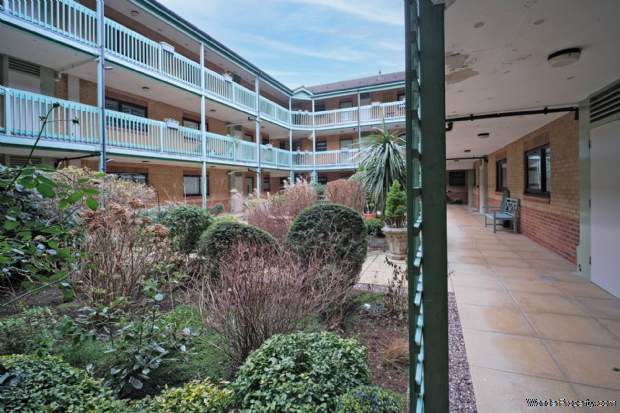 Additional Property Image 2 bedroom Apartment for sale in Northampton 9