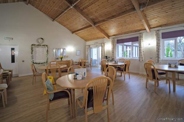 Additional Property Image 2 bedroom Apartment for sale in Northampton 14