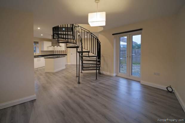 Additional Property Image 2 bedroom Detached for sale in Milton Keynes 5