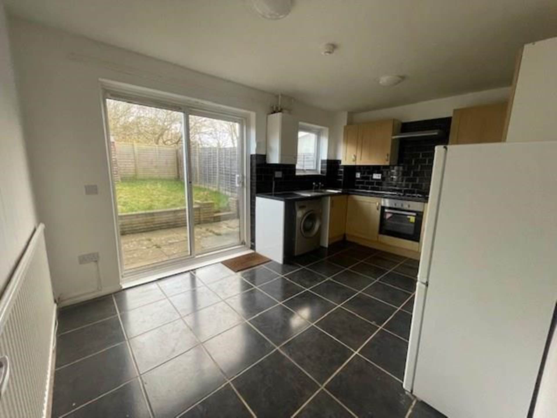 Additional Property Image 3 bedroom Terraced for sale in Milton Keynes 4