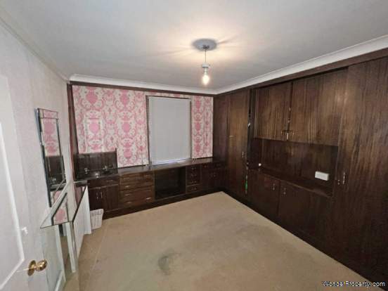 Additional Property Image 4 bedroom Detached for sale in Enfield 10