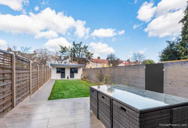 Additional Property Image 4 bedroom End of Terrace for sale in Enfield 19