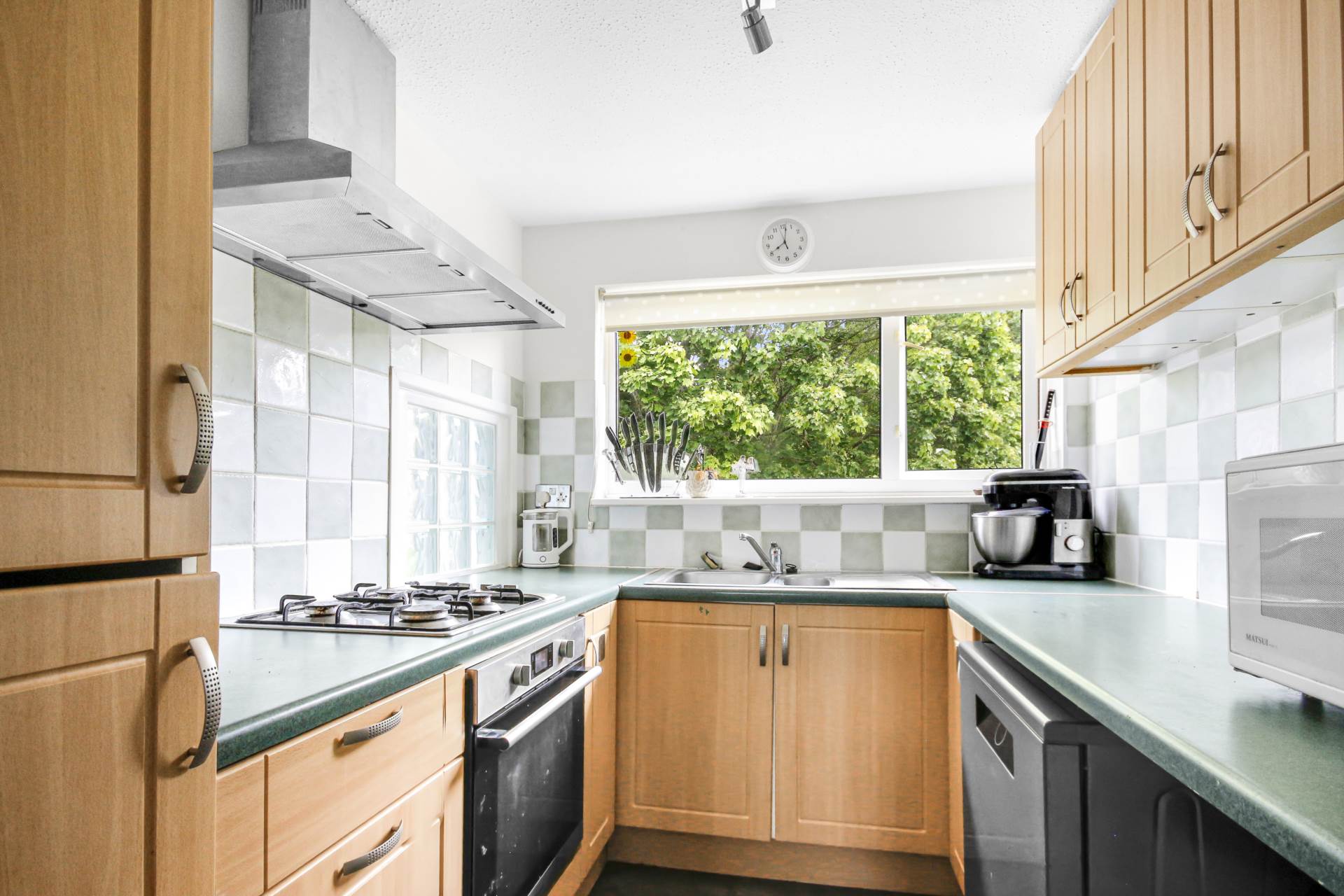 Additional Property Image 2 bedroom Maisonette for sale in Bracknell 2