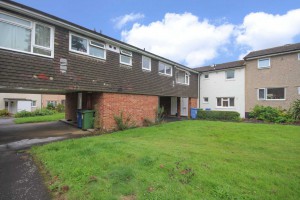2 bedroom Maisonette to rent in Bracknell