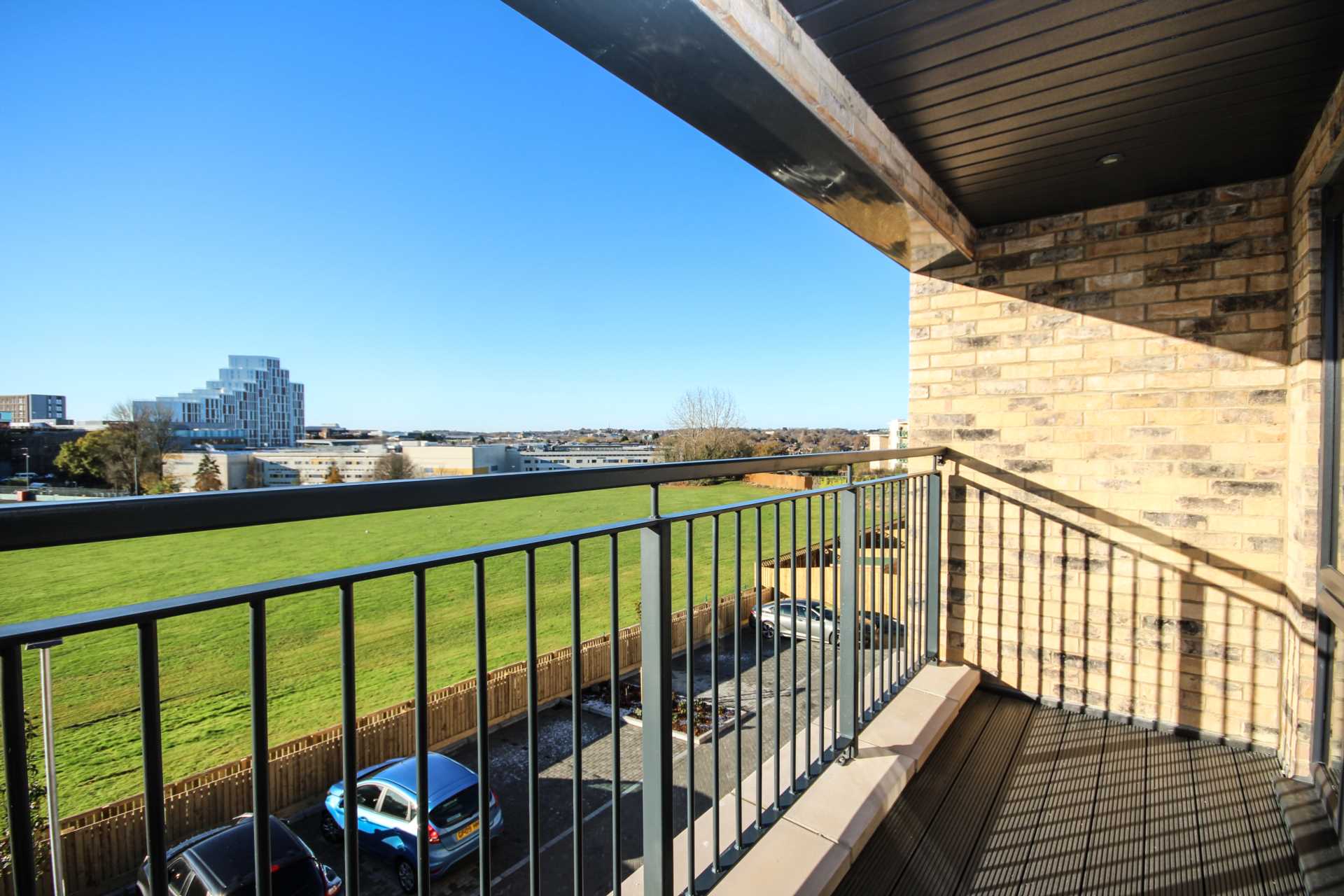Additional Property Image 2 bedroom Apartment to rent in Bracknell 3