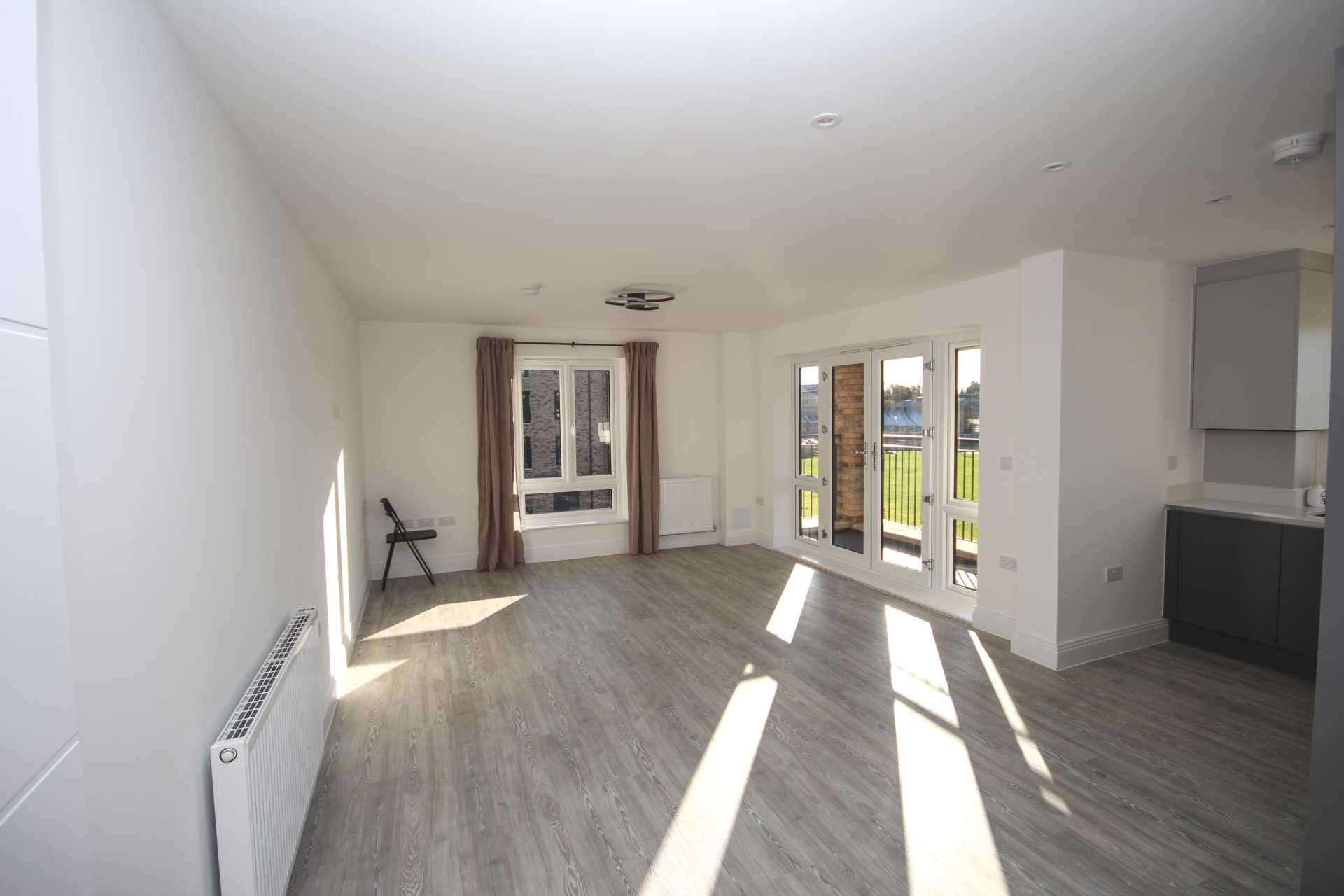 Additional Property Image 2 bedroom Apartment to rent in Bracknell 4