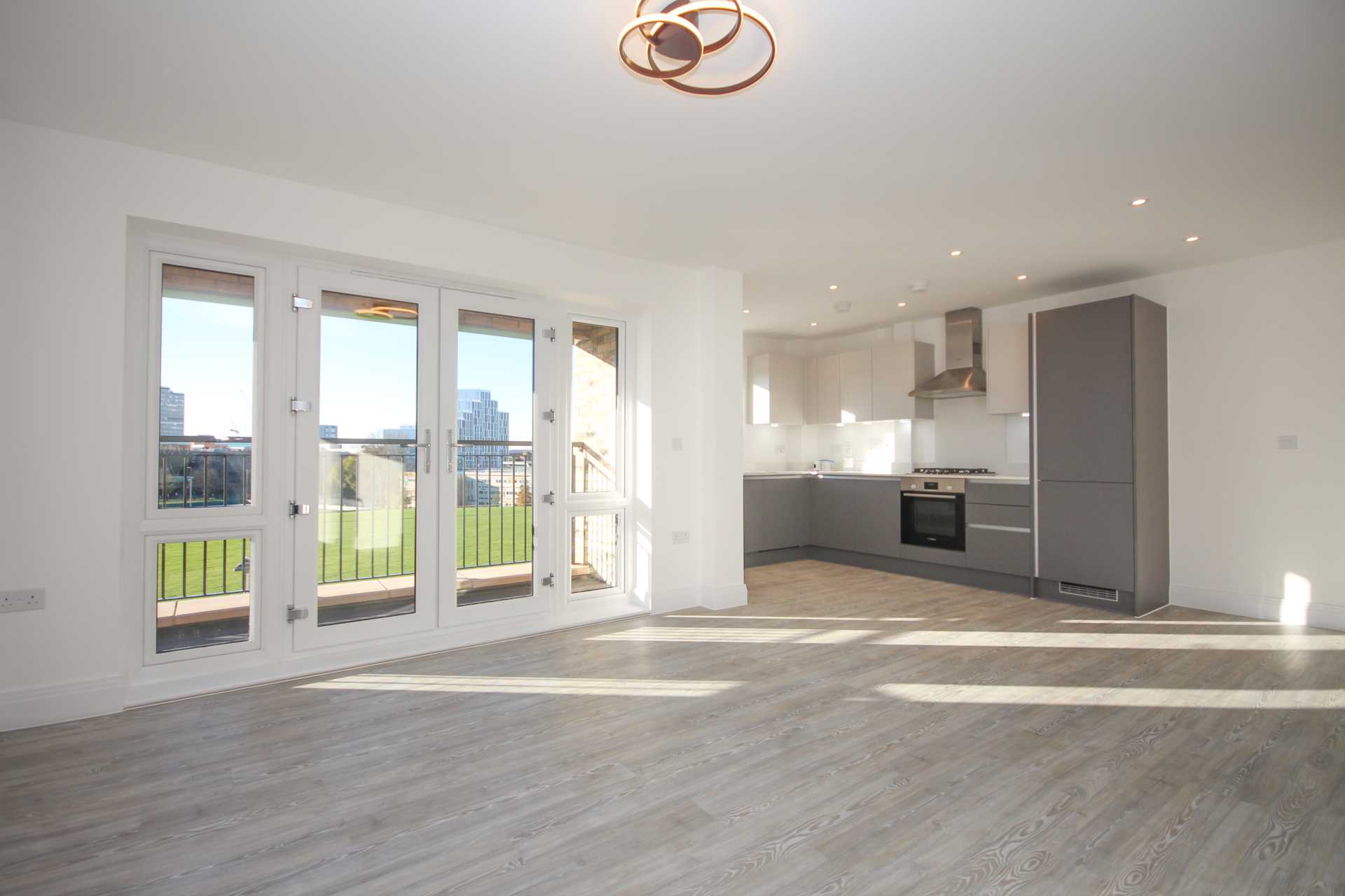 Additional Property Image 2 bedroom Apartment to rent in Bracknell 5