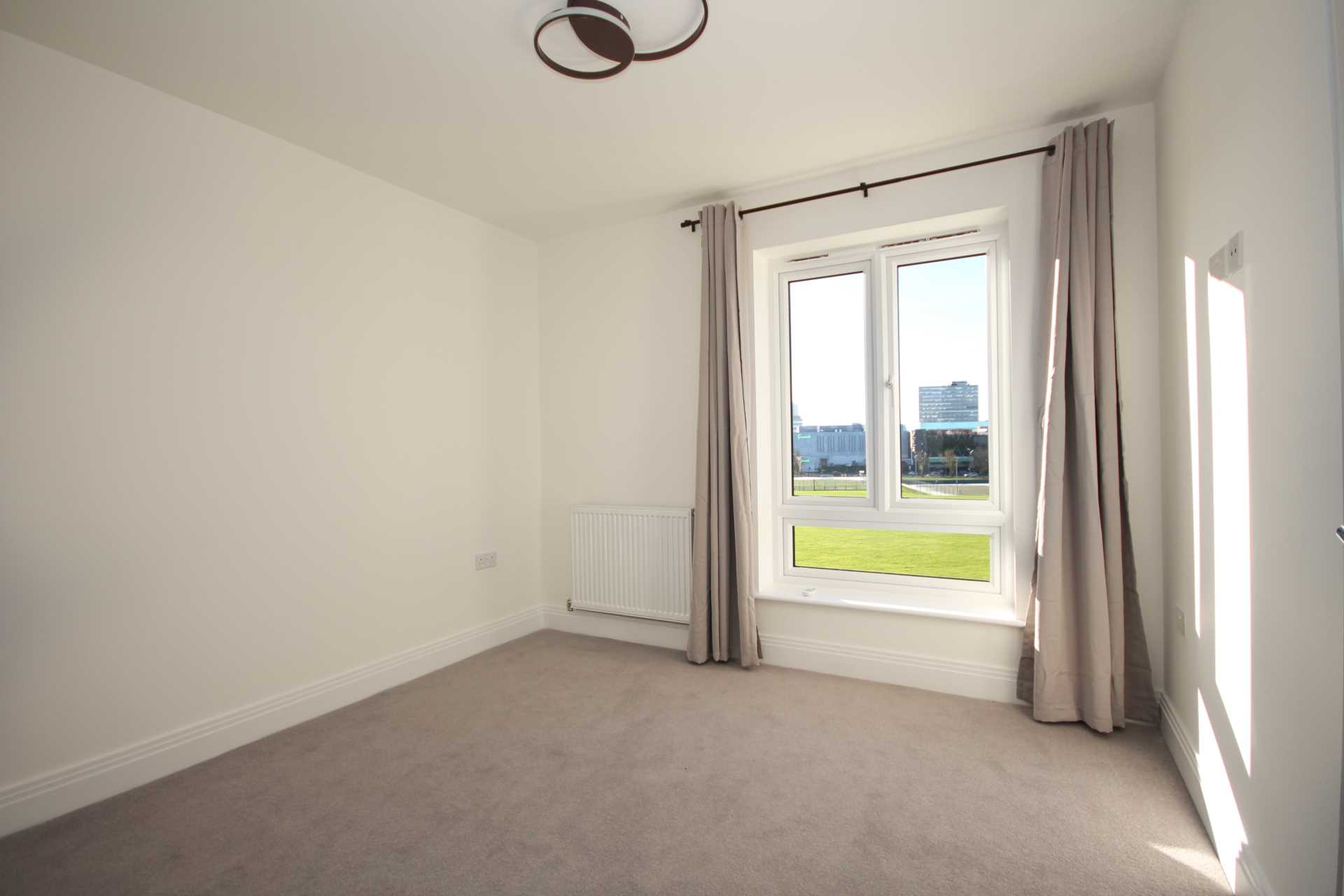 Additional Property Image 2 bedroom Apartment to rent in Bracknell 7