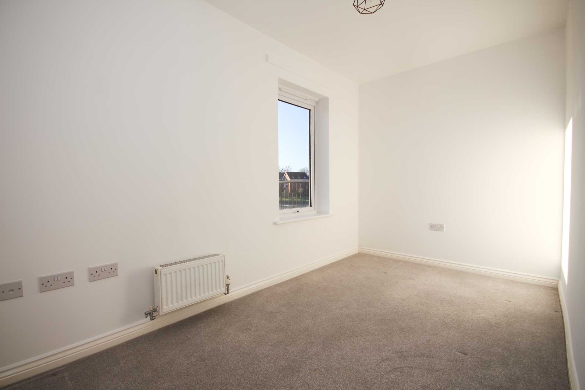 Additional Property Image 2 bedroom Apartment to rent in Bracknell 13