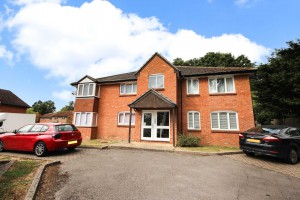 1 bedroom Apartment to rent in Bracknell