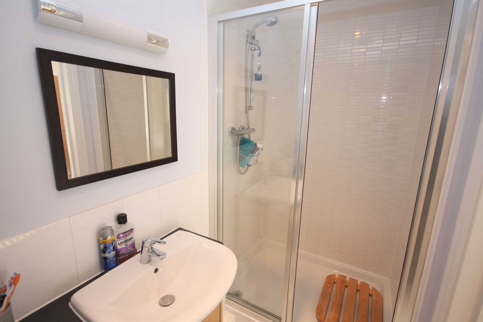 Additional Property Image 2 bedroom Apartment for sale in Bracknell 8