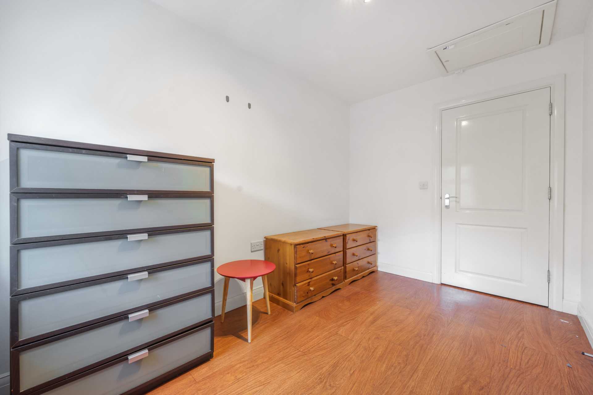Additional Property Image 2 bedroom Apartment to rent in Bracknell 9