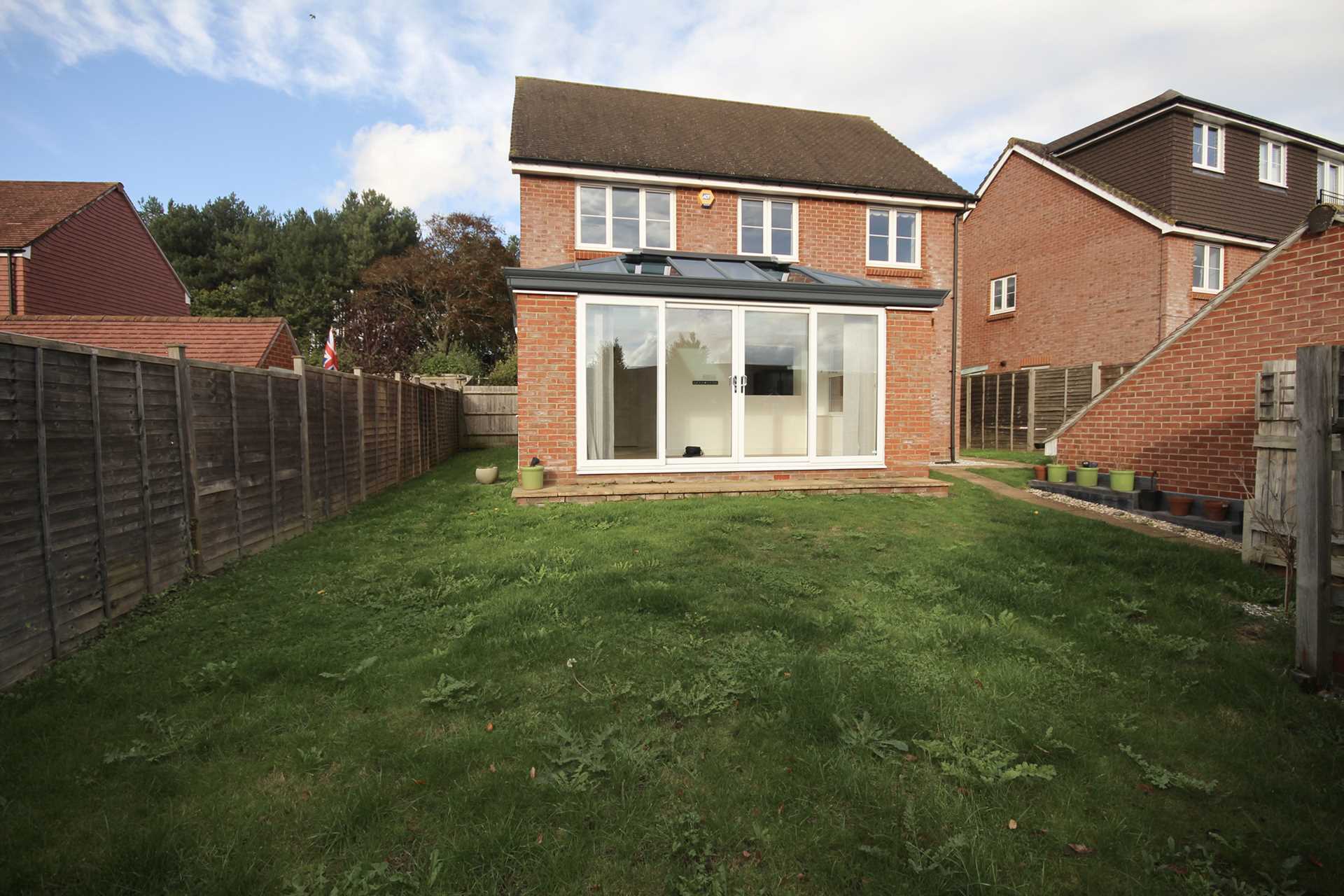 Additional Property Image 4 bedroom Detached to rent in Bracknell 13