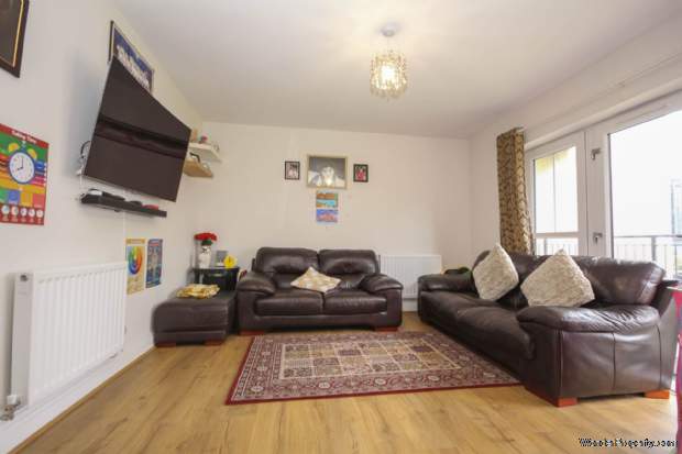 Additional Property Image 2 bedroom Apartment for sale in Bracknell 2