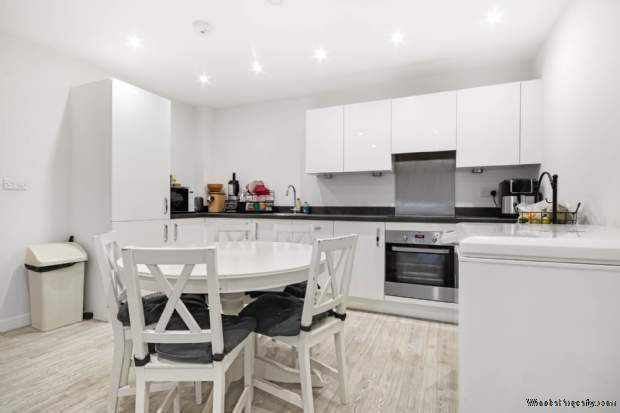 Additional Property Image 2 bedroom Apartment for sale in Bracknell 2