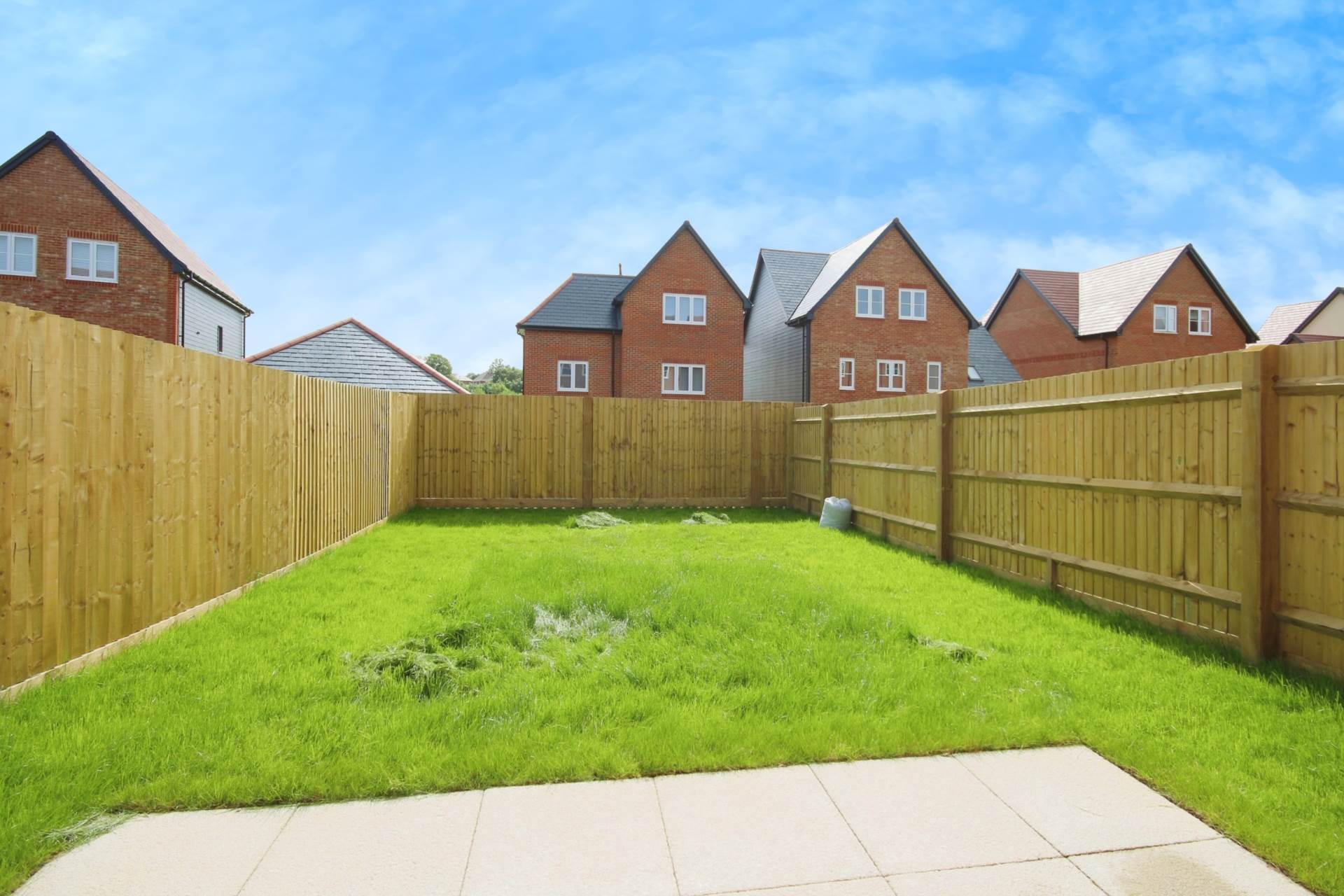 Additional Property Image 3 bedroom Semi Detached to rent in Bracknell 9