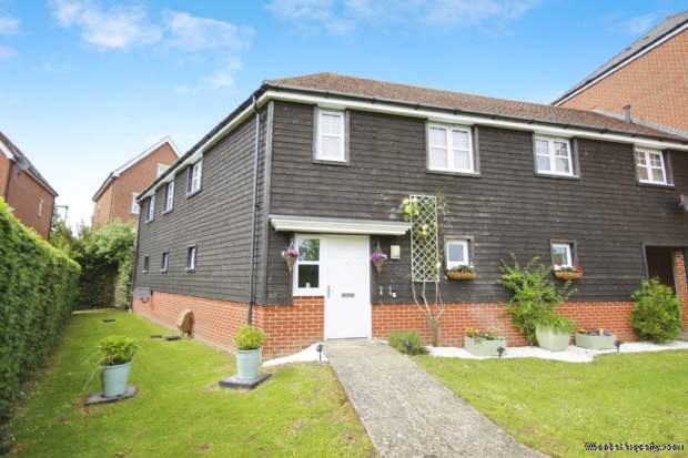 Additional Property Image 1 bedroom Maisonette for sale in Bracknell 9