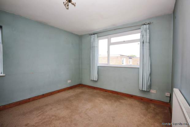 Additional Property Image 2 bedroom Apartment for sale in Bracknell 4