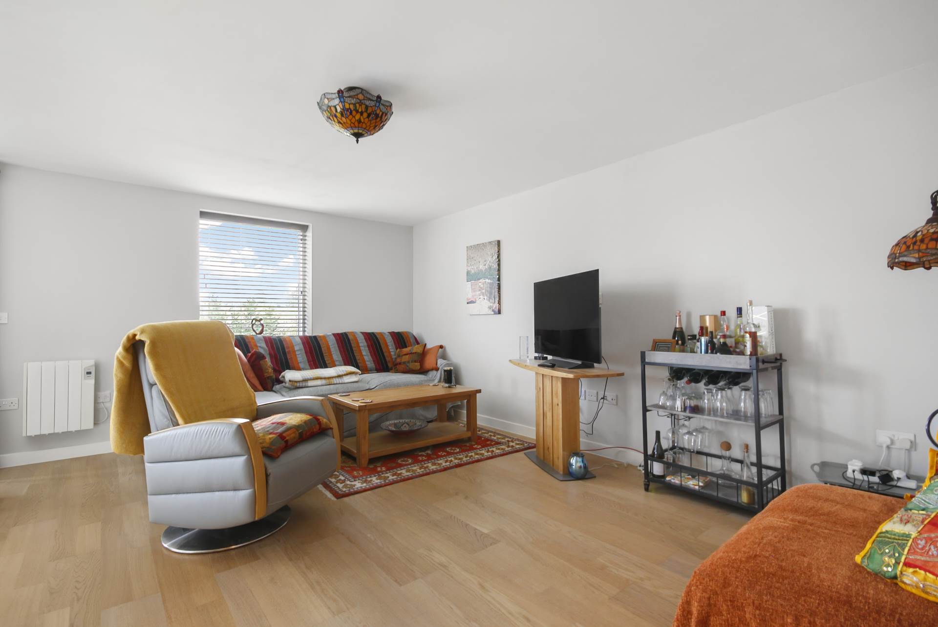 Additional Property Image 2 bedroom Apartment for sale in Bracknell 3