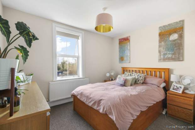 Additional Property Image 2 bedroom Semi Detached for sale in Bracknell 7