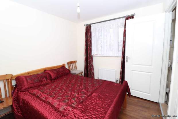 Additional Property Image 3 bedroom End of Terrace to rent in Bracknell 5