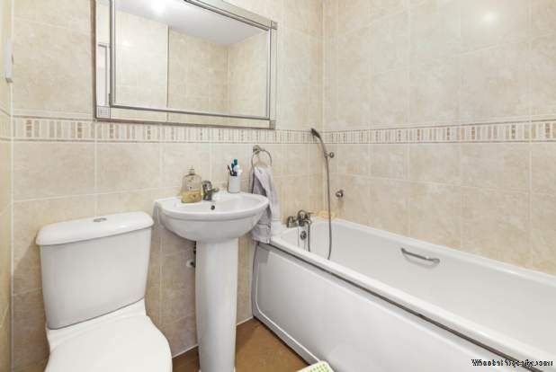 Additional Property Image 3 bedroom End of Terrace to rent in Bracknell 7