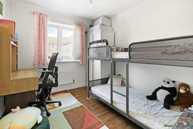 Additional Property Image 3 bedroom End of Terrace to rent in Bracknell 8