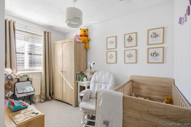 Additional Property Image 3 bedroom Semi Detached for sale in Bracknell 7