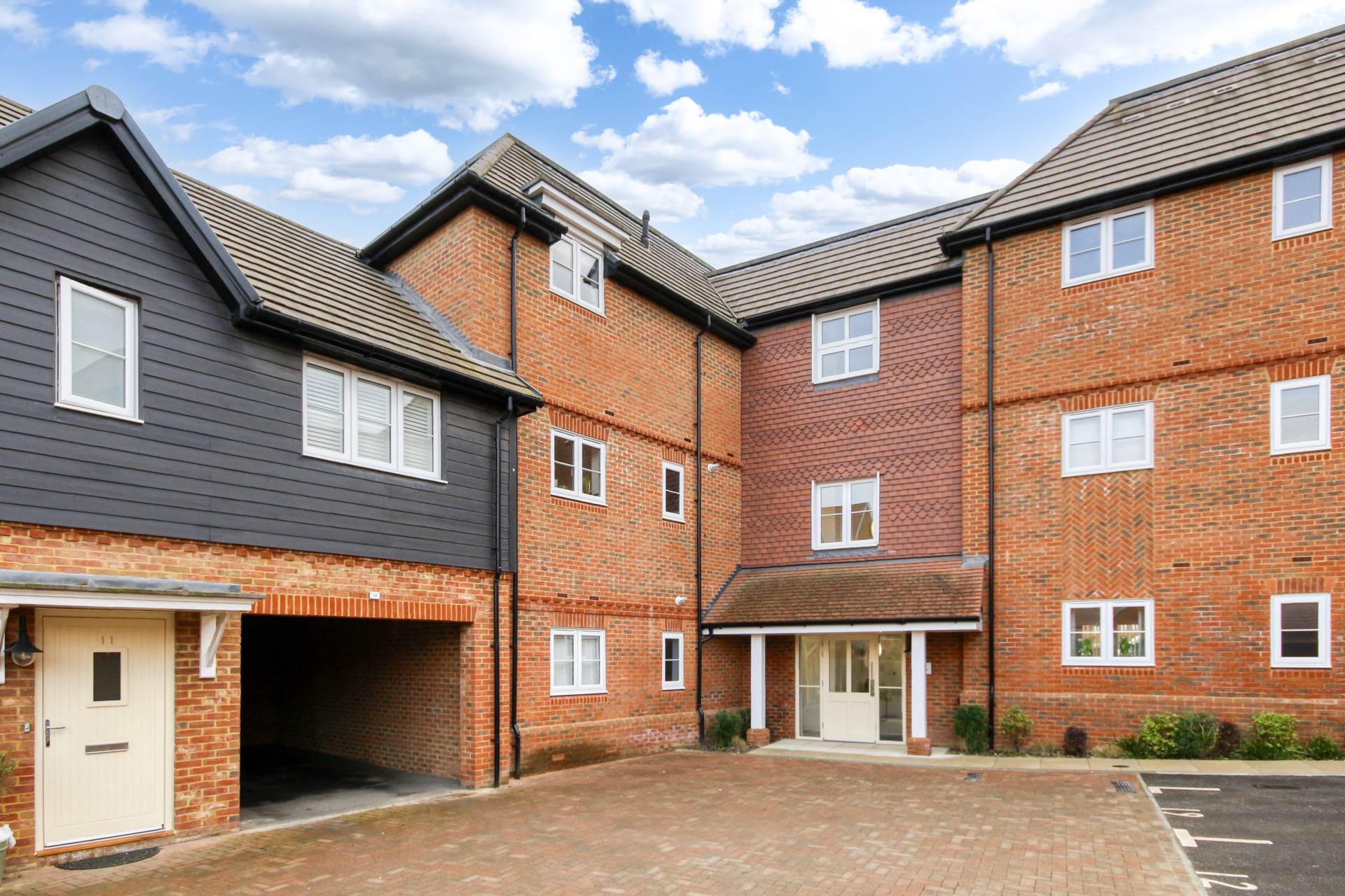 Additional Property Image 1 bedroom Apartment for sale in Bracknell 11