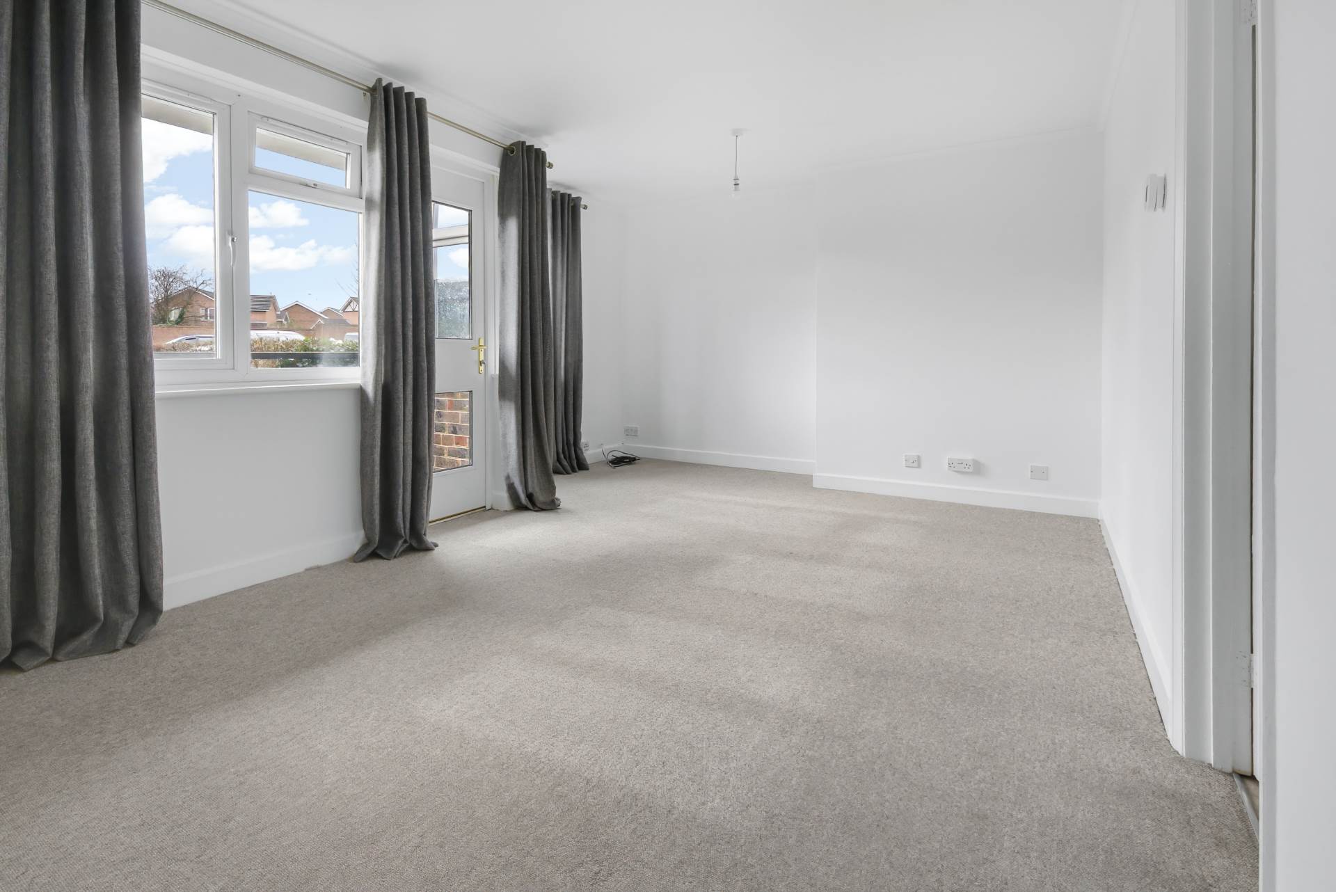 Additional Property Image 0 bedroom Studio for sale in Bracknell 2
