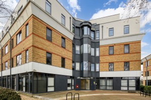 1 bedroom Apartment for sale in Bracknell