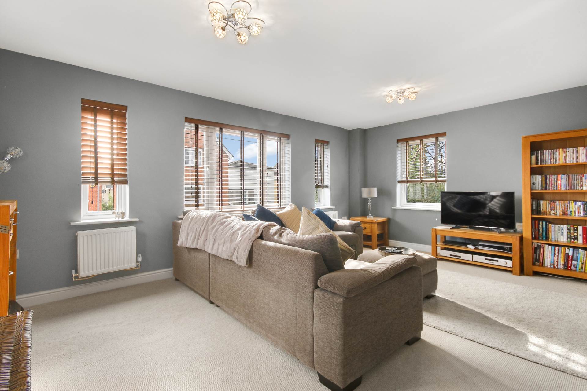 Additional Property Image 4 bedroom Detached for sale in Bracknell 16