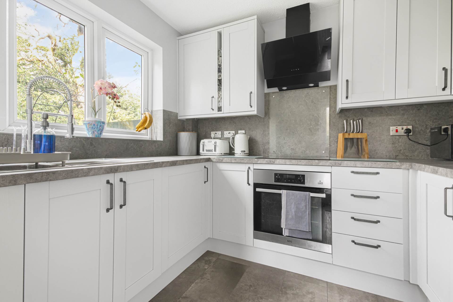Additional Property Image 3 bedroom End of Terrace for sale in Bracknell 3