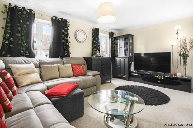 Additional Property Image 4 bedroom Semi Detached for sale in Bracknell 14