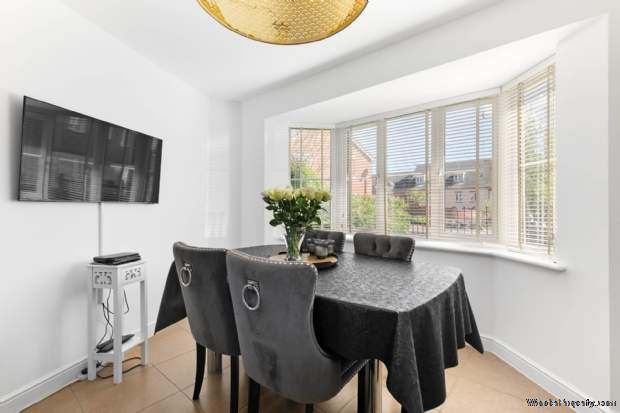 Additional Property Image 4 bedroom Semi Detached for sale in Bracknell 6